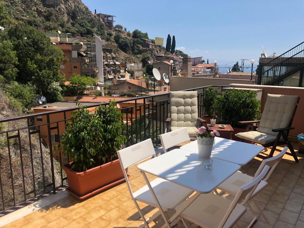 La Casa Di Andrea Appartement Taormina Buitenkant foto